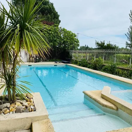 Chateau De La Prade Guest house